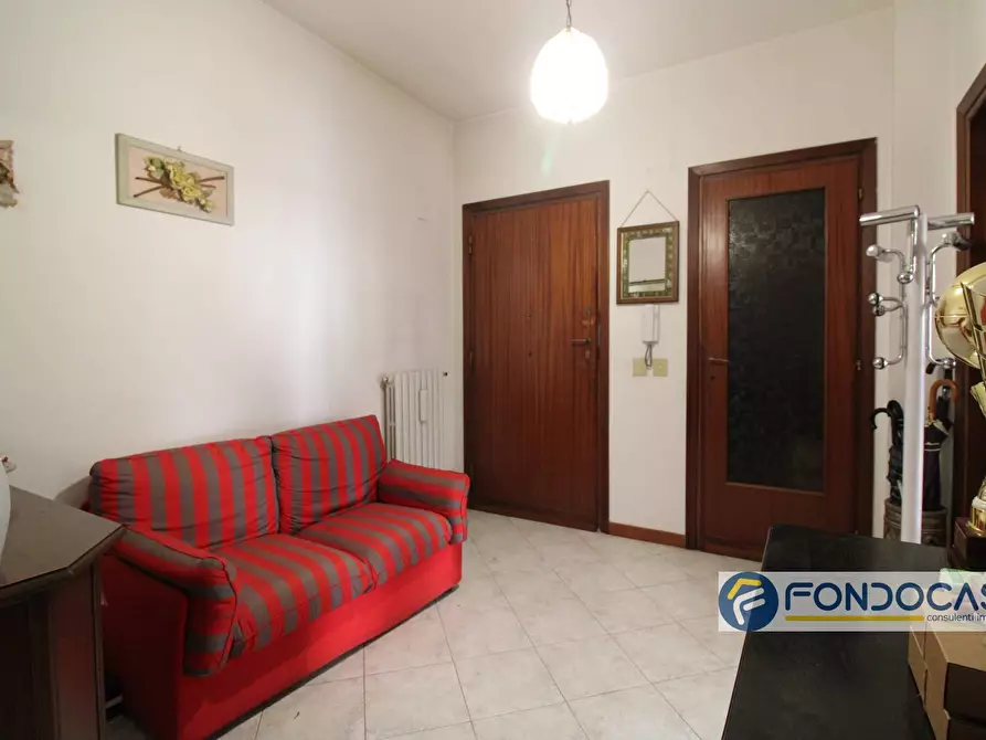 Immagine 9 di Appartamento in vendita  in Via Della Costituzione a Pontedera