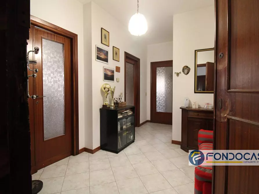 Immagine 5 di Appartamento in vendita  in Via Della Costituzione a Pontedera