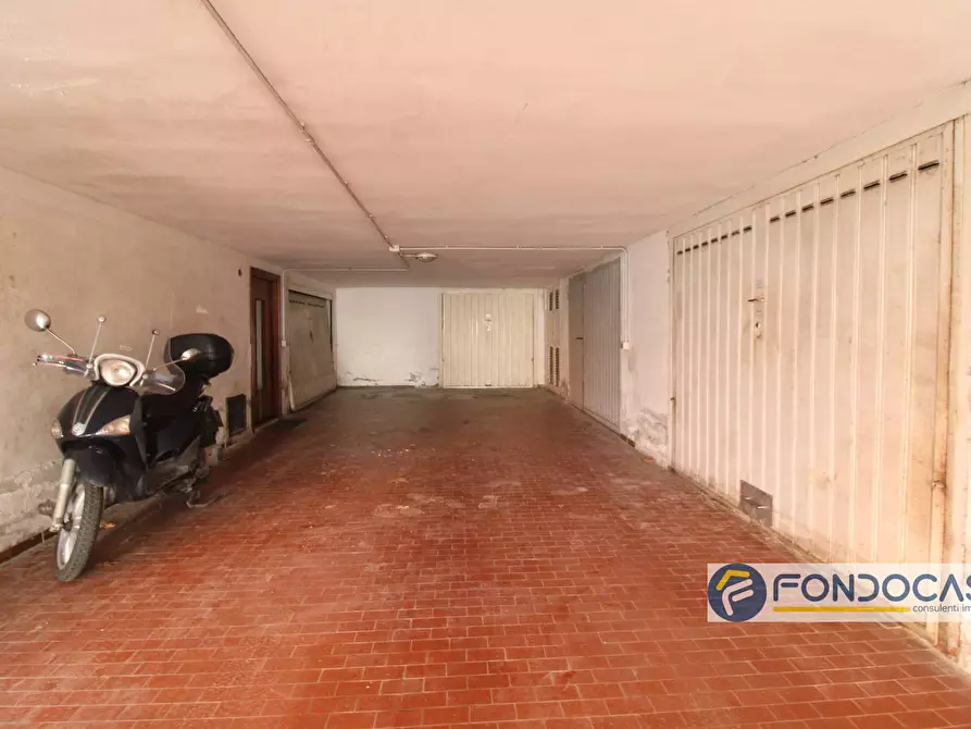 Immagine 33 di Appartamento in vendita  in Via Della Costituzione a Pontedera