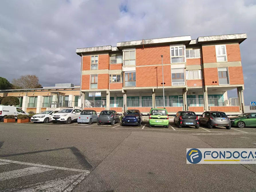 Immagine 1 di Appartamento in vendita  in Via Della Costituzione a Pontedera