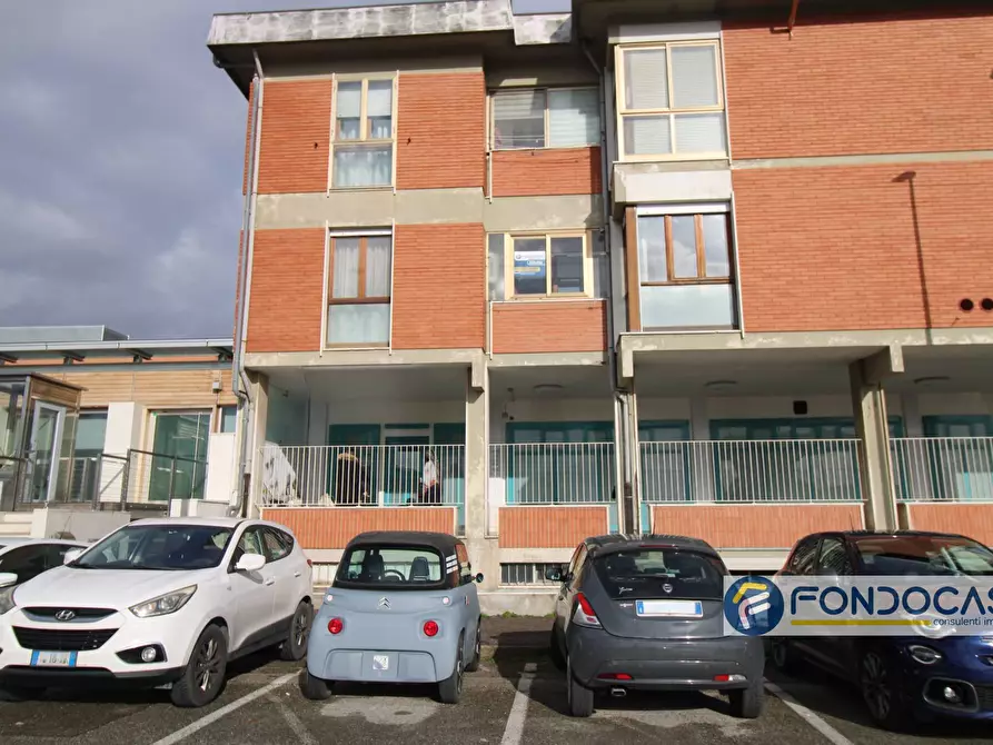 Immagine 35 di Appartamento in vendita  in Via Della Costituzione a Pontedera