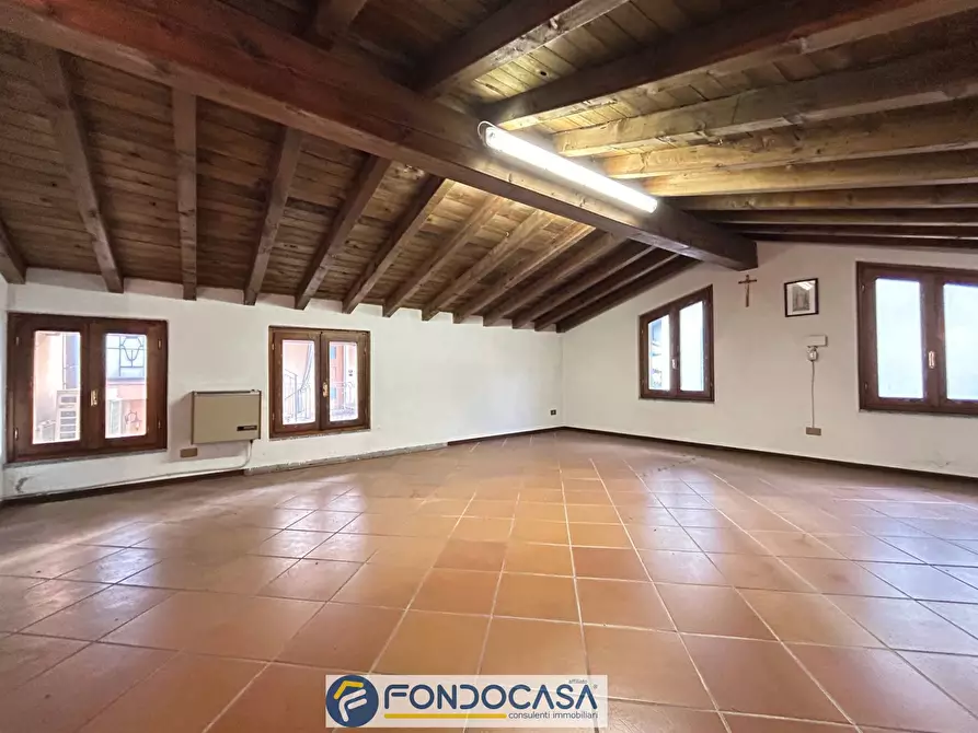 Immagine 13 di Ufficio in affitto  a Cazzago San Martino