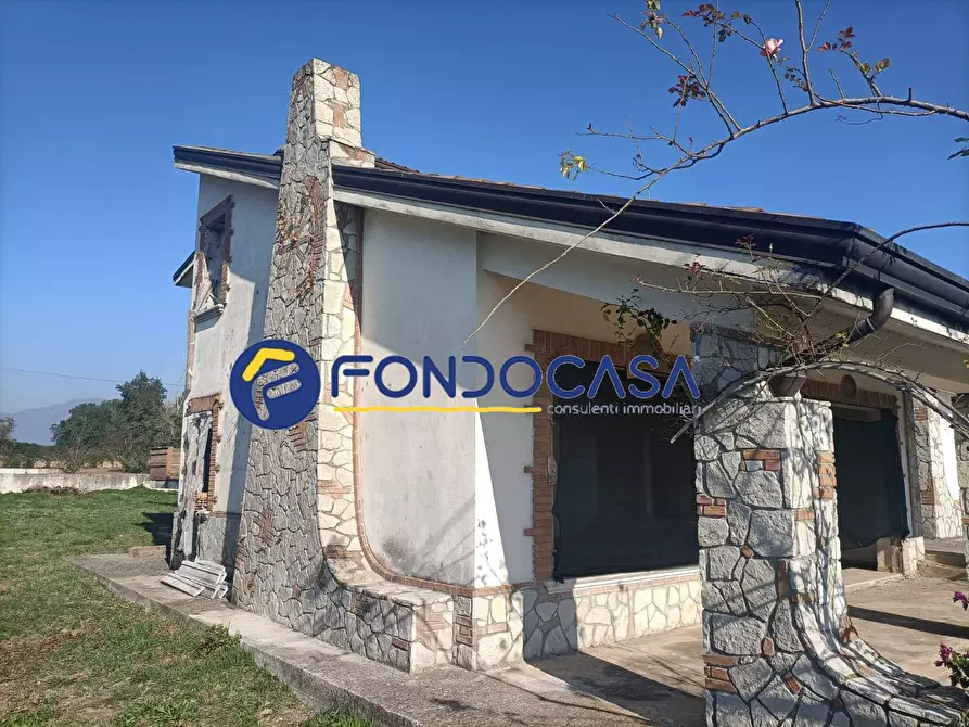 Immagine 3 di Villa in vendita  a Apollosa