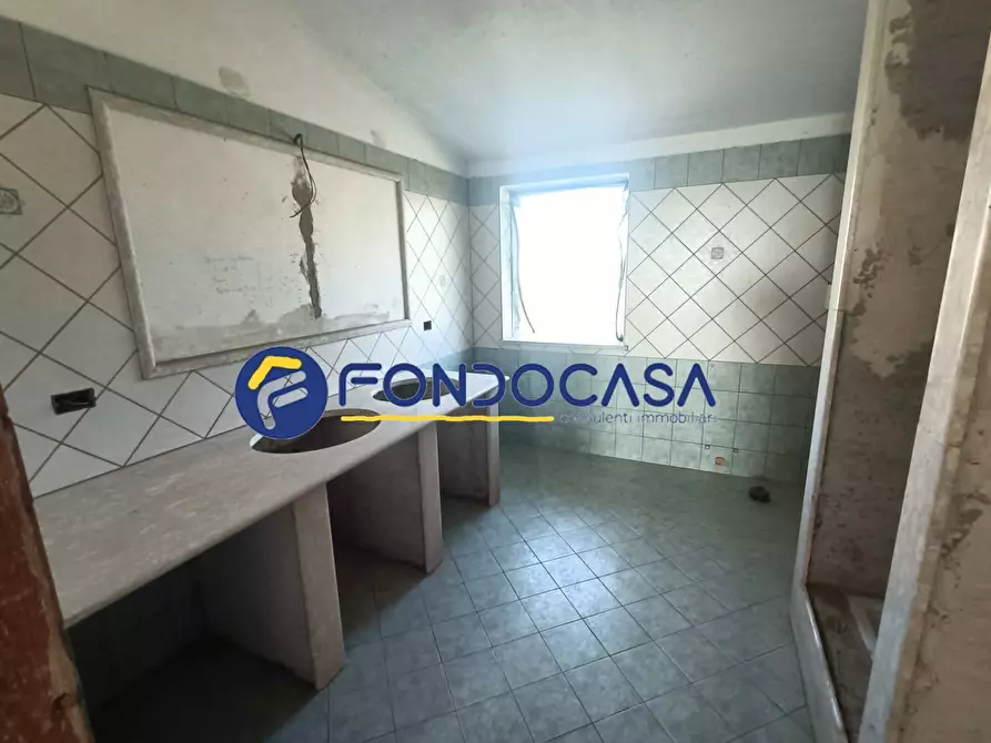 Immagine 10 di Villa in vendita  a Apollosa