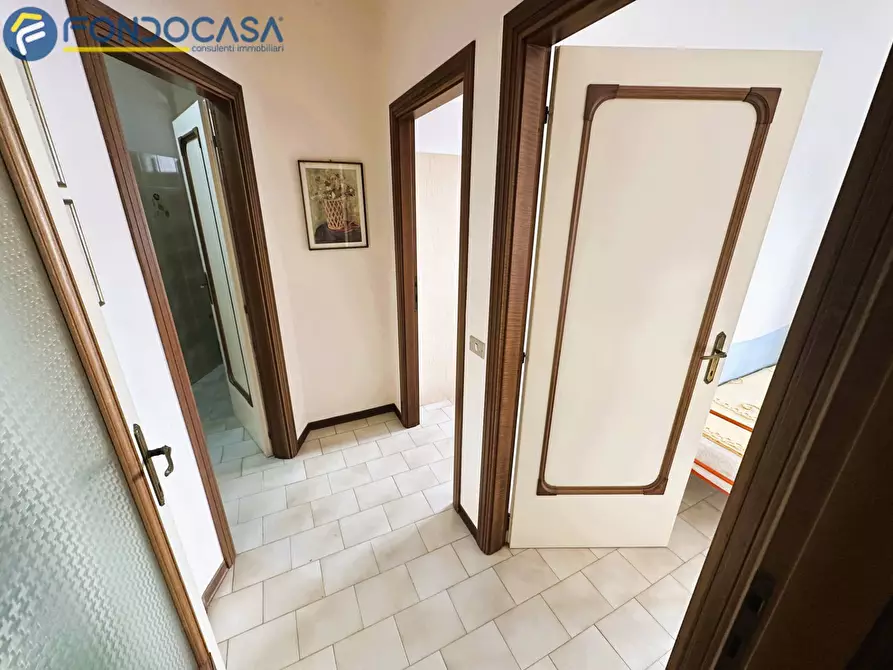 Immagine 12 di Appartamento in vendita  in Lungomare Italia 18 a Martinsicuro