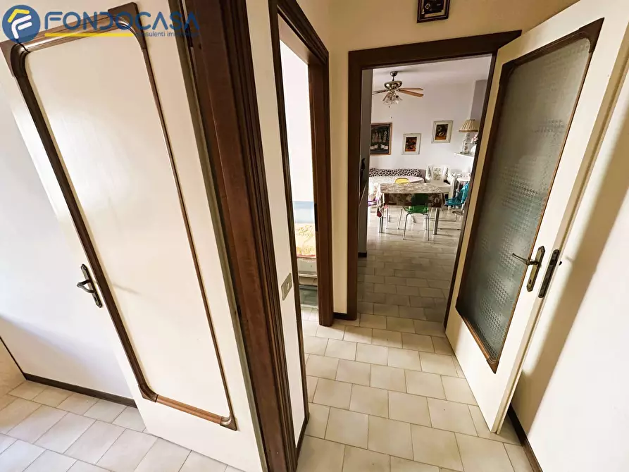 Immagine 15 di Appartamento in vendita  in Lungomare Italia 18 a Martinsicuro