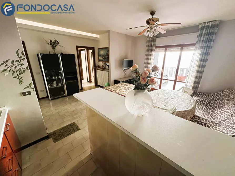 Immagine 6 di Appartamento in vendita  in Lungomare Italia 18 a Martinsicuro