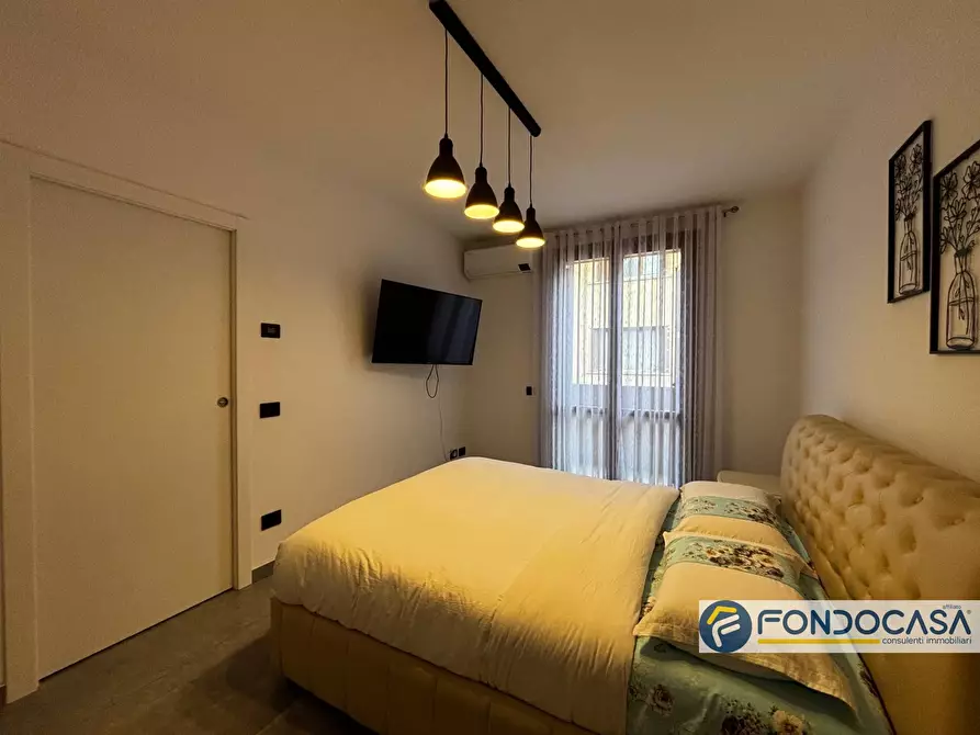 Immagine 9 di Villa in vendita  in Via Colleoni a Calcinate