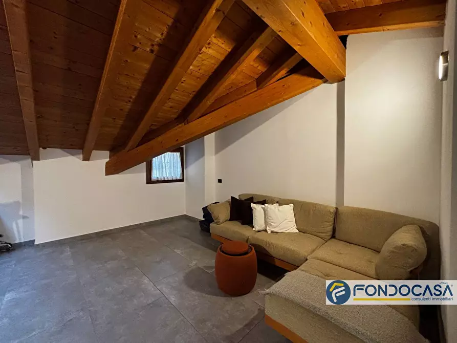 Immagine 22 di Villa in vendita  in Via Colleoni a Calcinate