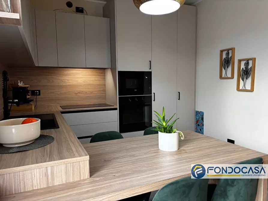 Immagine 6 di Villa in vendita  in Via Colleoni a Calcinate