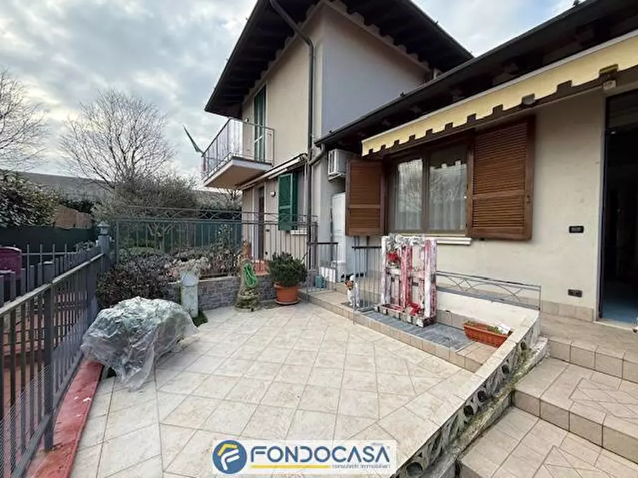 Immagine 2 di Appartamento in vendita  a Adro