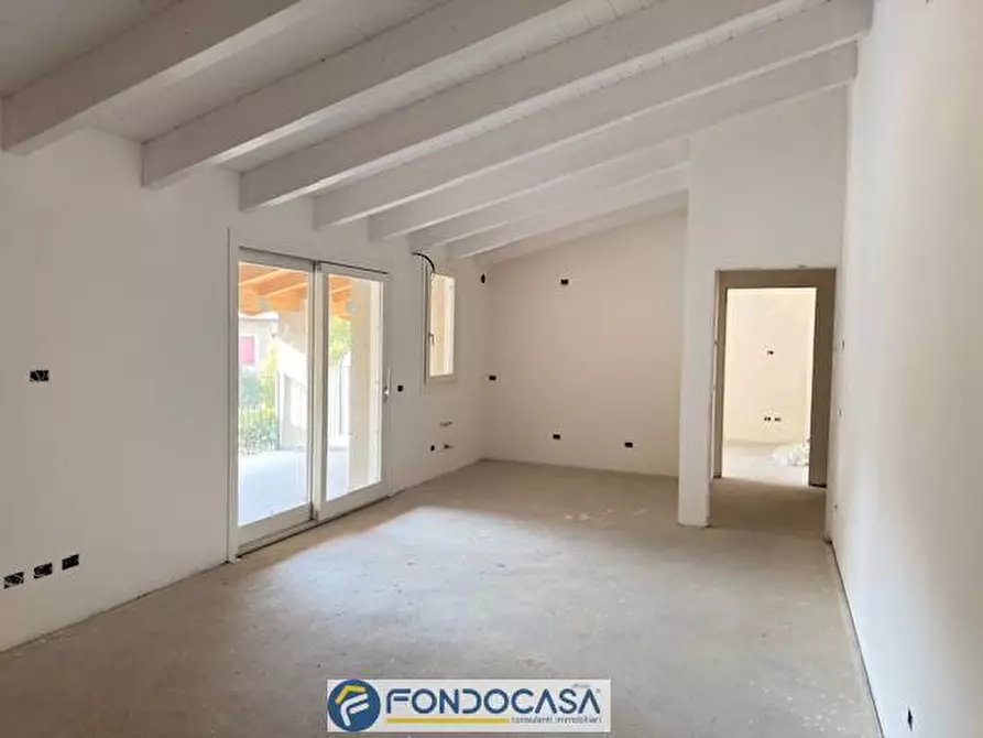 Immagine 11 di Appartamento in vendita  a Rovato