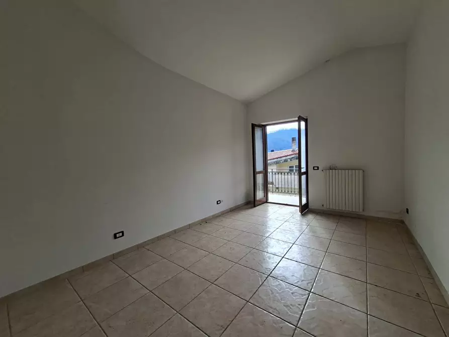 Immagine 5 di Appartamento in vendita  in via nazionale 100 a Monteforte Irpino