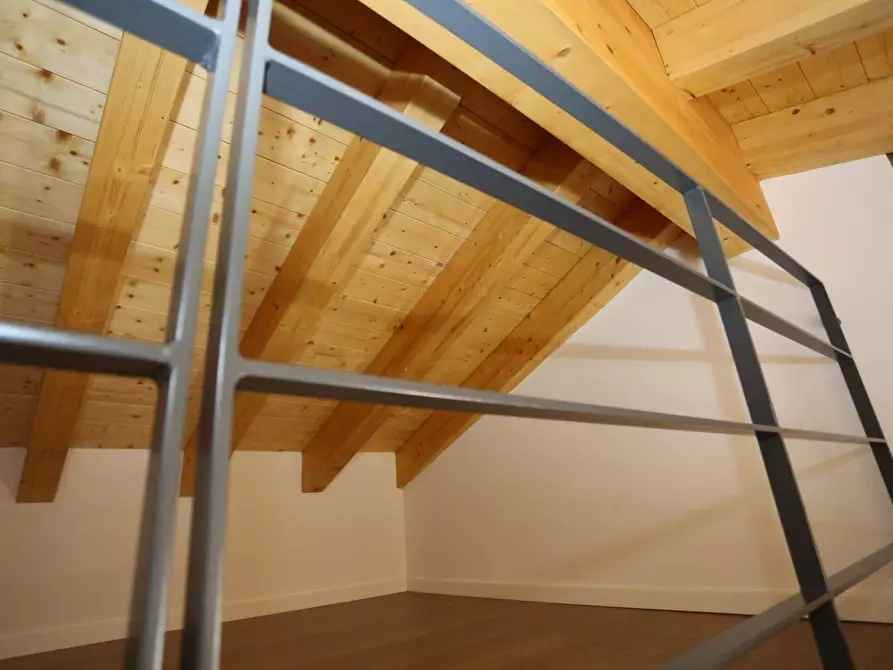 Immagine 25 di Attico in affitto  in via medici 10 a Ardesio