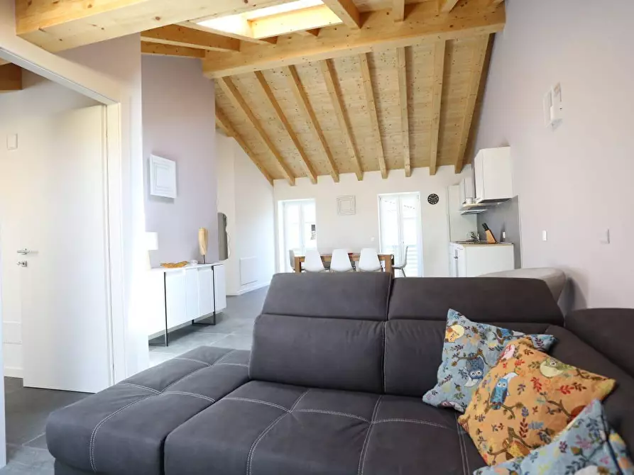 Immagine 9 di Attico in affitto  in via medici 10 a Ardesio