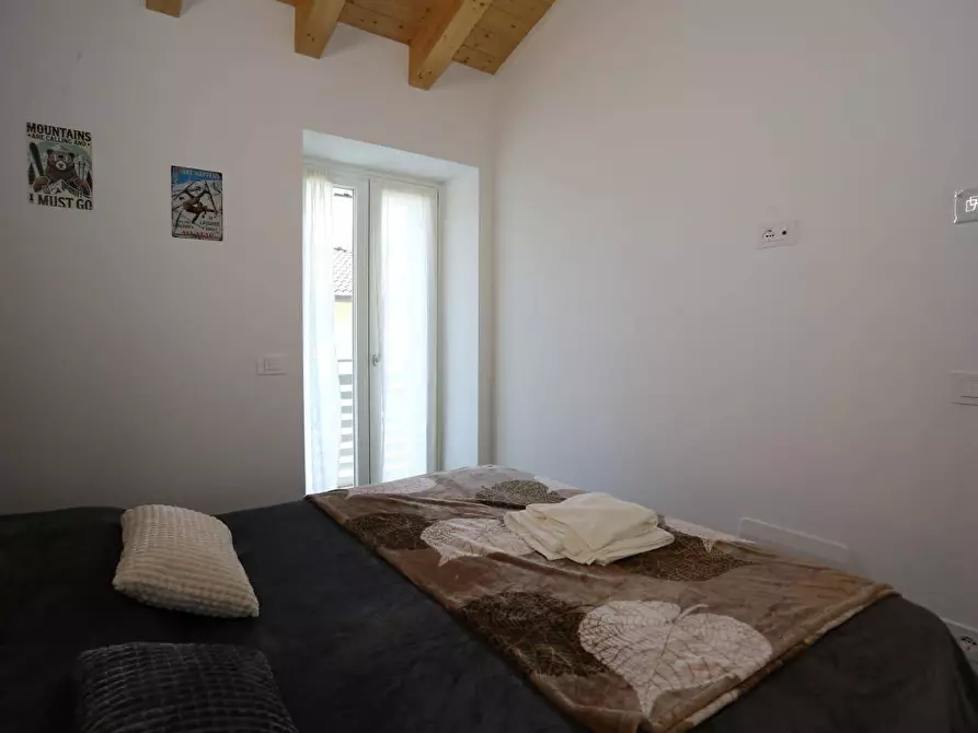 Immagine 14 di Attico in affitto  in via medici 10 a Ardesio