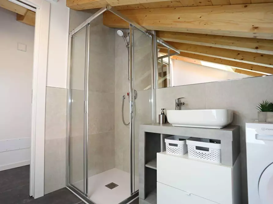 Immagine 24 di Attico in affitto  in via medici 10 a Ardesio