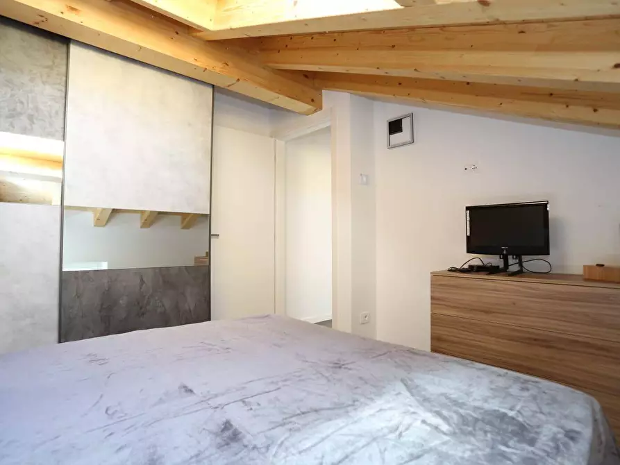 Immagine 22 di Attico in affitto  in via medici 10 a Ardesio