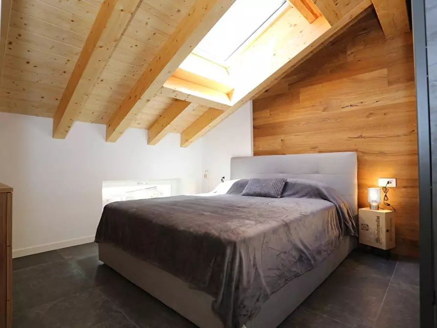 Immagine 20 di Attico in affitto  in via medici 10 a Ardesio