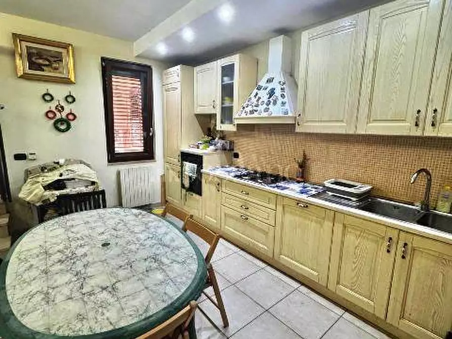 Immagine 2 di Appartamento in vendita  in Via Nazionale 300 a Mercogliano