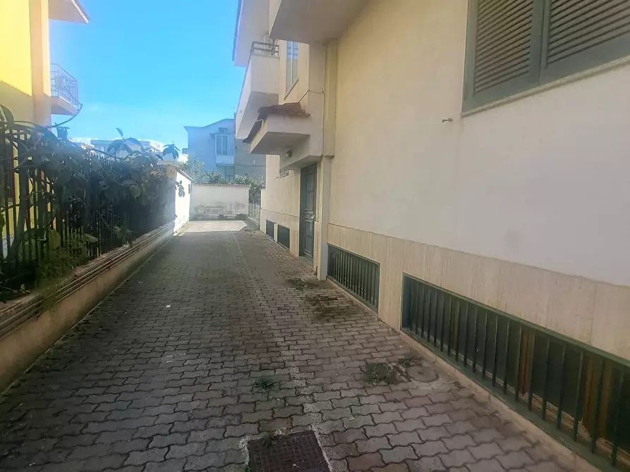 Immagine 25 di Casa semindipendente in vendita  a Marigliano