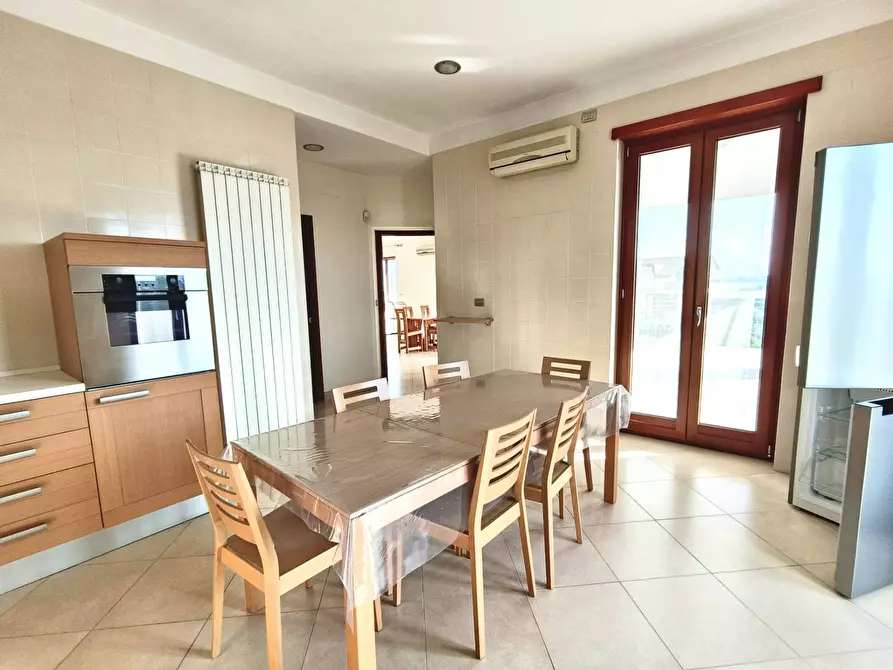 Immagine 16 di Appartamento in affitto  a Camposano