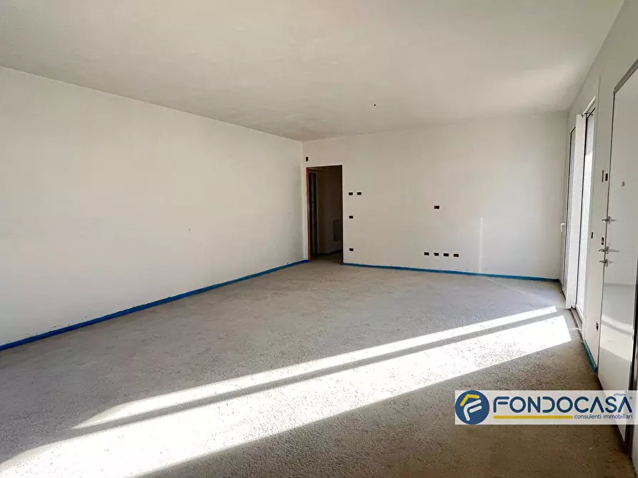 Immagine 2 di Casa semindipendente in vendita  in via della Republica a Castelli Calepio