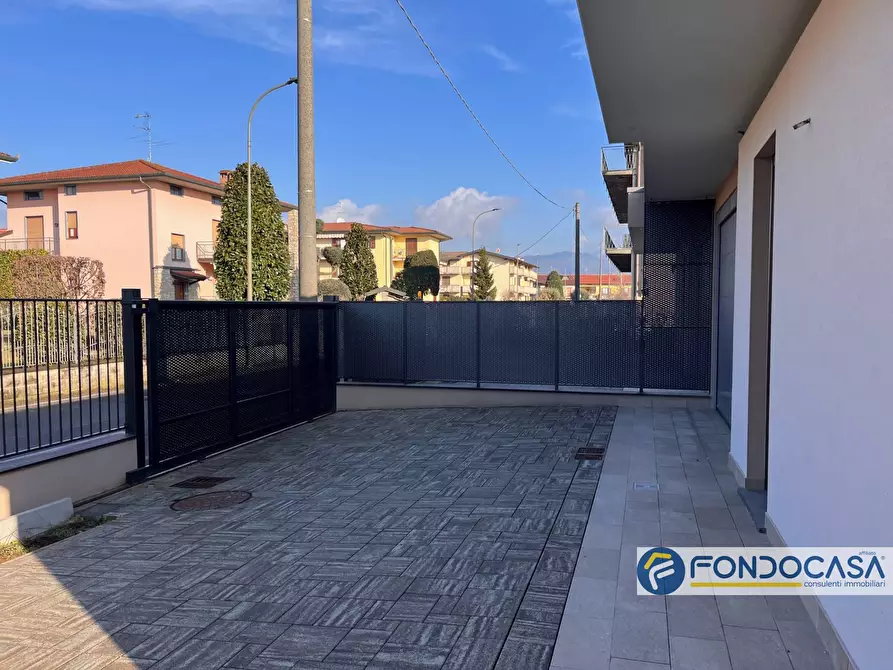 Immagine 9 di Casa semindipendente in vendita  in via della Republica a Castelli Calepio