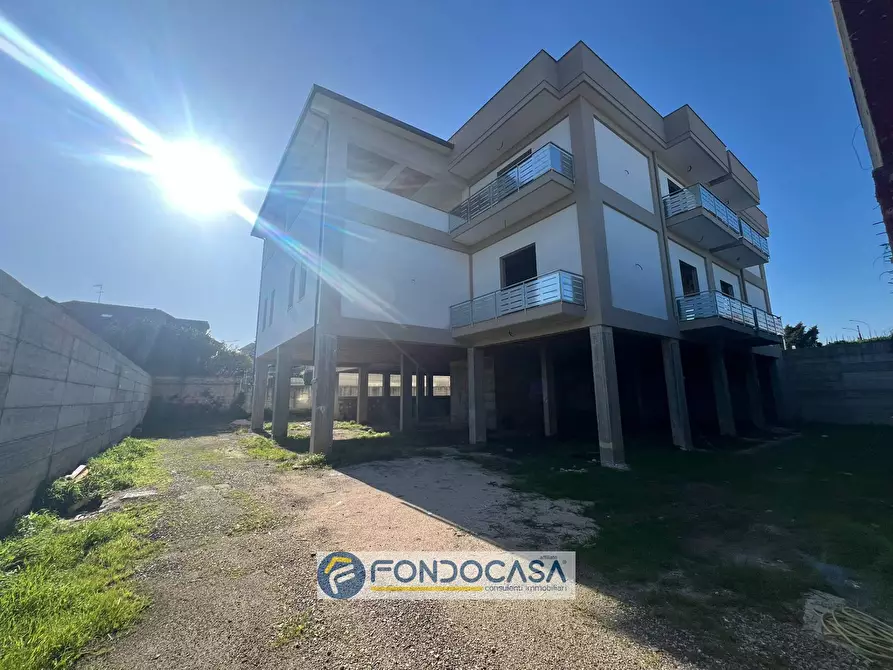 Immagine 1 di Locale commerciale in affitto  in Via Oasi sacro cuore a Giugliano In Campania