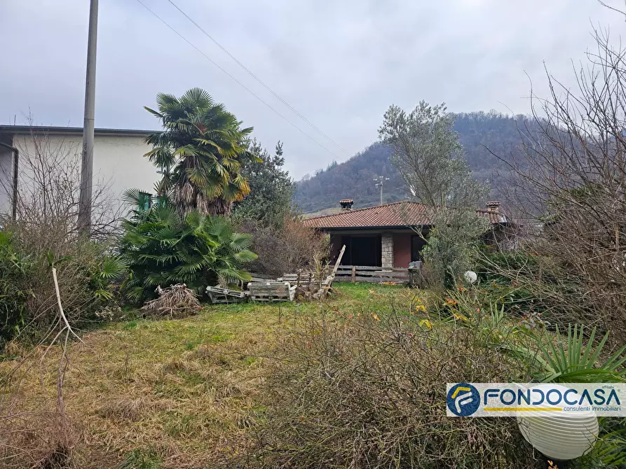 Immagine 2 di Villa in vendita  in Via Nazionale 14 a Adrara San Martino