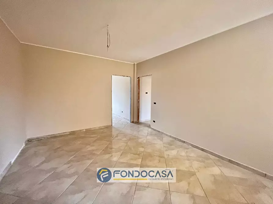 Immagine 5 di Appartamento in vendita  in Via Massimo Troisi a Orta Di Atella