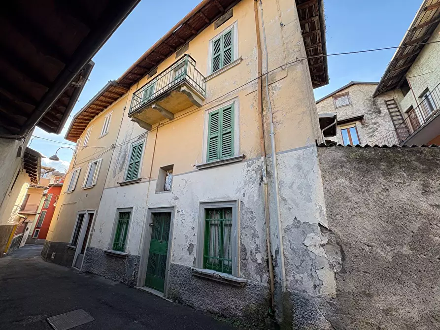 Immagine 1 di Casa indipendente in vendita  in via Clì 27 a Clusone