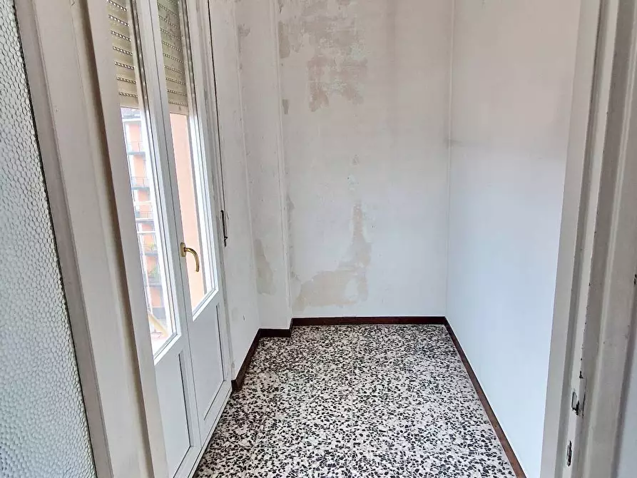 Immagine 7 di Appartamento in vendita  in via leoni 5 a Como