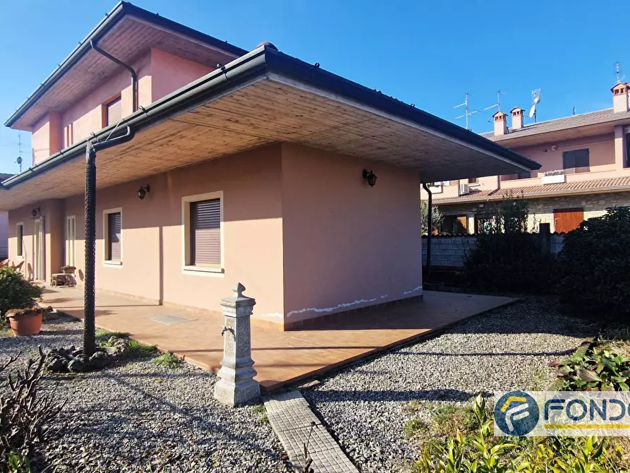 Immagine 8 di Villa in vendita  in VIA DOMENICO GHIDONI 46 a Ospitaletto