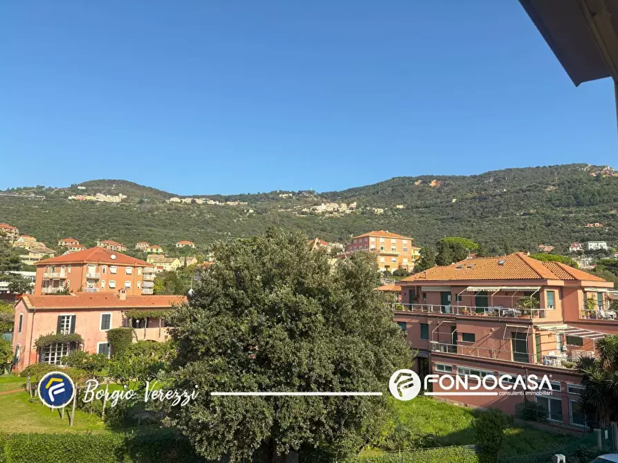 Immagine 7 di Appartamento in vendita  in Via Giacomo Matteotti a Borgio Verezzi