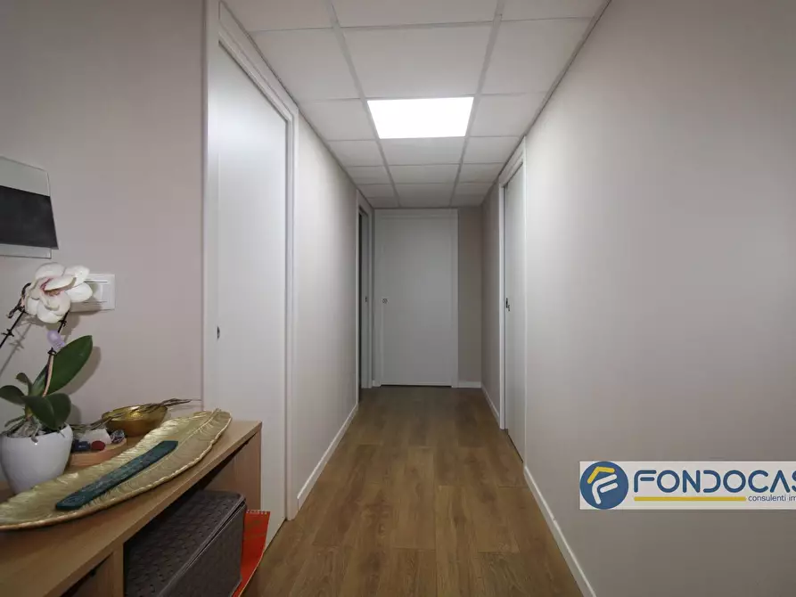 Immagine 8 di Locale commerciale in vendita  in Via Dei Mille a Ponsacco