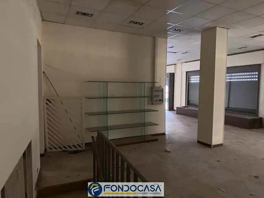 Immagine 13 di Locale commerciale in vendita  a Rovato