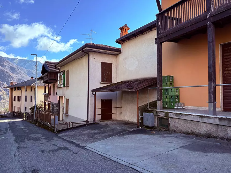 Immagine 4 di Casa indipendente in vendita  in Via Piane 16 a Ardesio