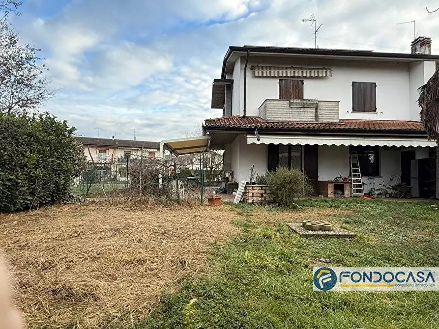 Immagine 7 di Casa semindipendente in vendita  a Palazzolo Sull'oglio