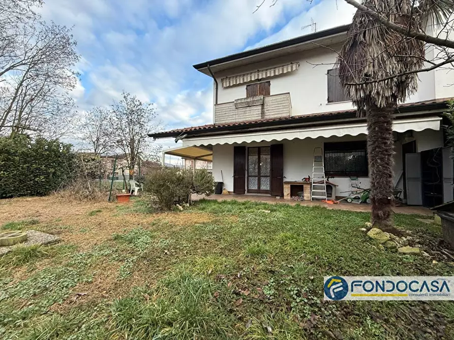 Immagine 6 di Casa semindipendente in vendita  a Palazzolo Sull'oglio