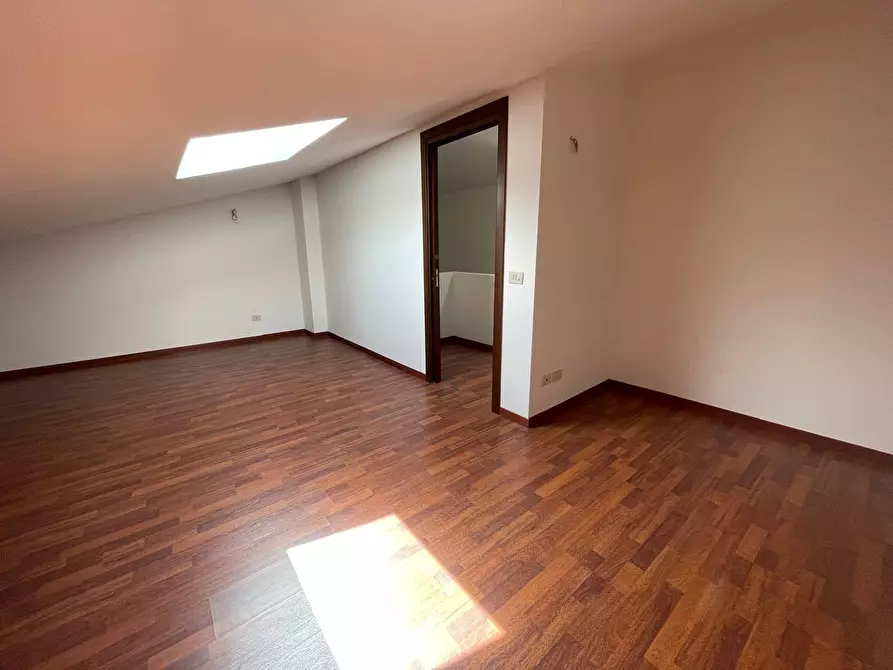 Immagine 16 di Villetta a schiera in vendita  in contrada chiusa di sotto 75 a Ospedaletto D'alpinolo