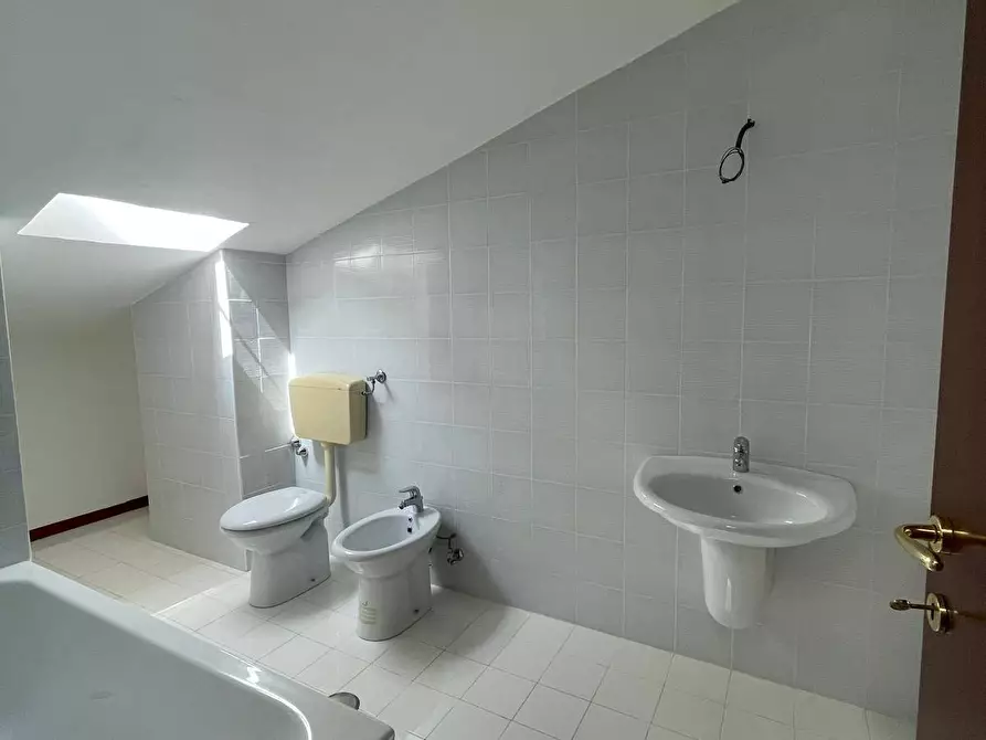 Immagine 19 di Villetta a schiera in vendita  in contrada chiusa di sotto 75 a Ospedaletto D'alpinolo