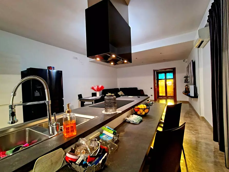 Immagine 4 di Appartamento in vendita  a Brusciano