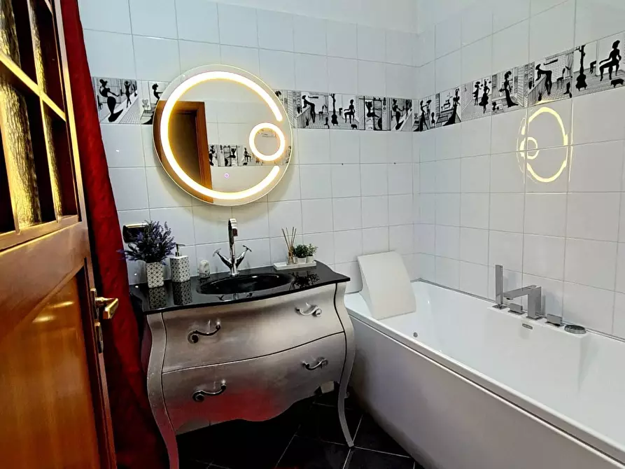 Immagine 8 di Appartamento in vendita  a Brusciano