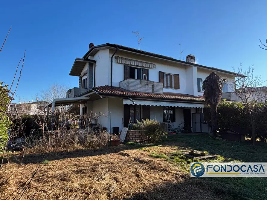 Immagine 32 di Casa semindipendente in vendita  a Palazzolo Sull'oglio