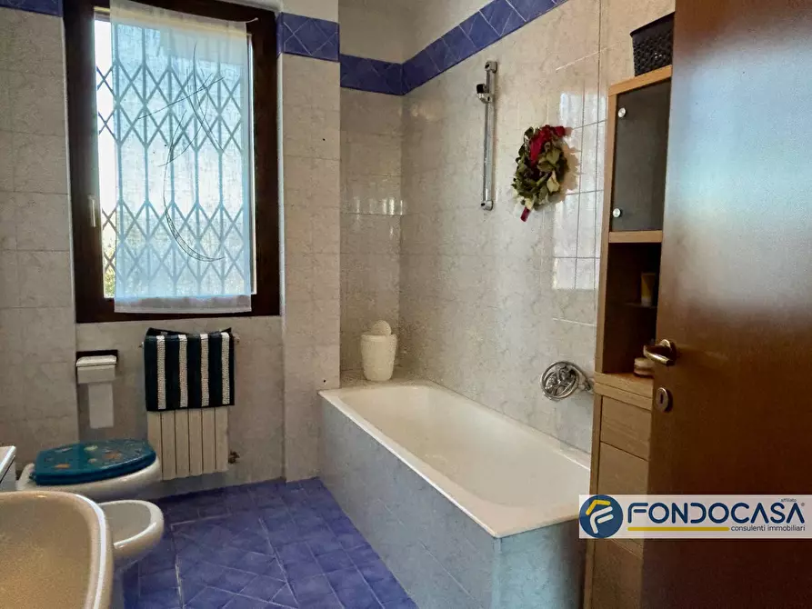 Immagine 28 di Casa semindipendente in vendita  a Castelli Calepio