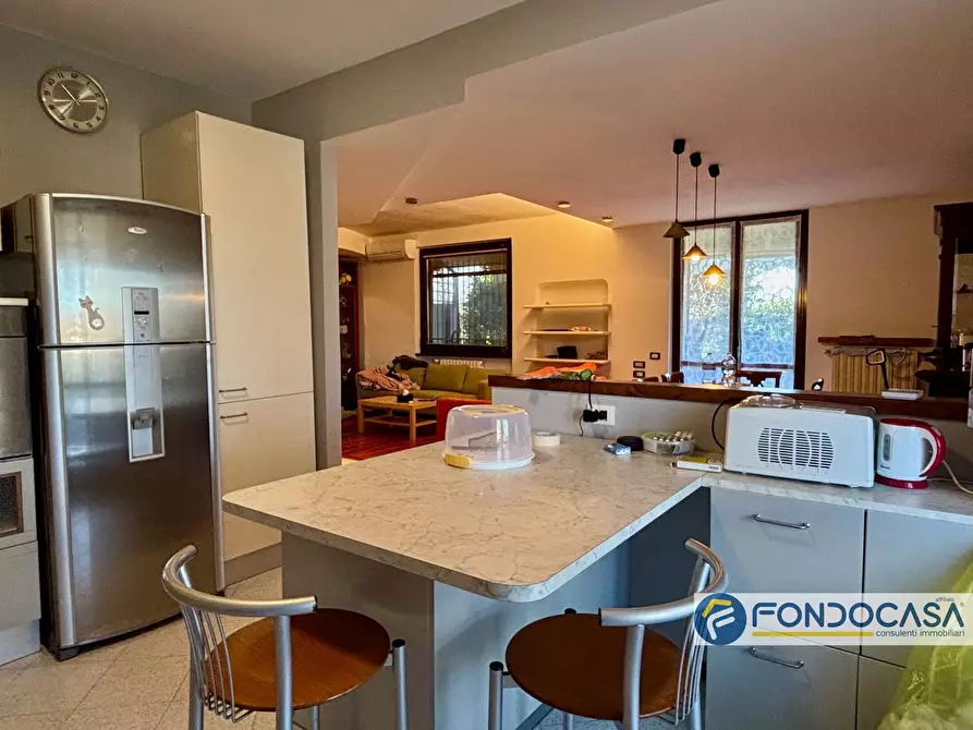 Immagine 12 di Casa semindipendente in vendita  a Castelli Calepio