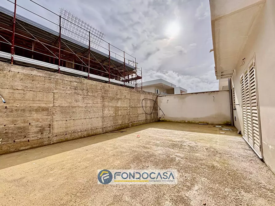 Immagine 9 di Villa in vendita  in via madre Teresa di calcutta S.n.c a Cancello Ed Arnone