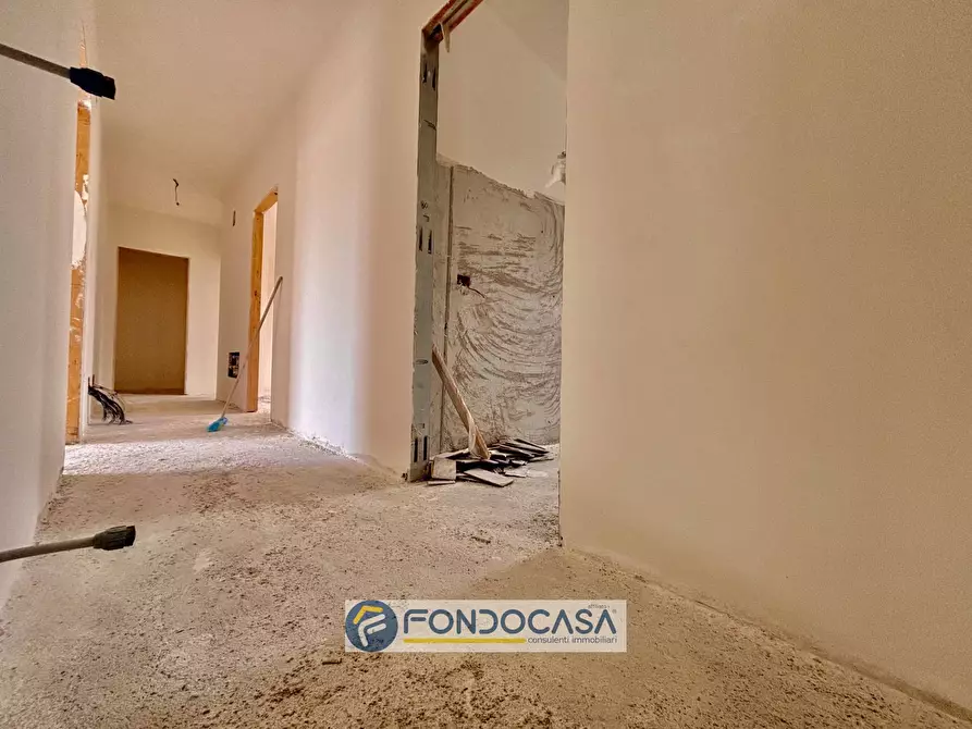 Immagine 18 di Villa in vendita  in via madre Teresa di calcutta S.n.c a Cancello Ed Arnone