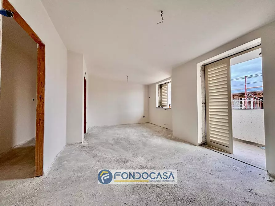 Immagine 19 di Villa in vendita  in via madre Teresa di calcutta S.n.c a Cancello Ed Arnone